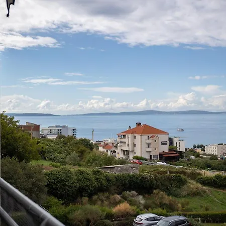 Lägenhet Znjan With Parking *